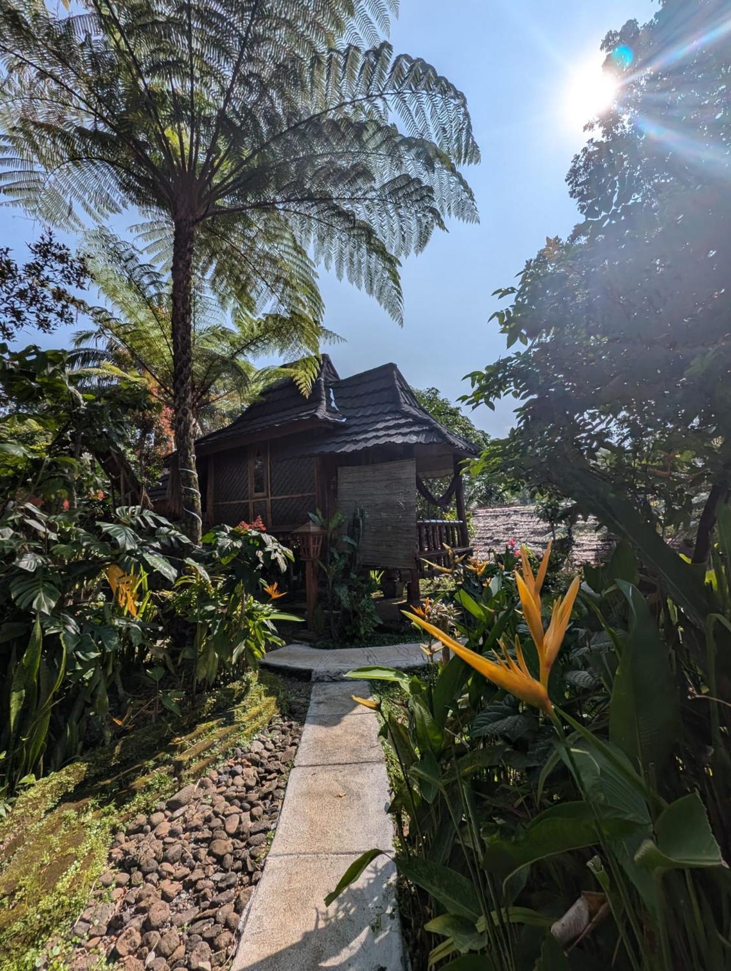 Satu Lingkung Hotell Tetebatu Exteriör bild